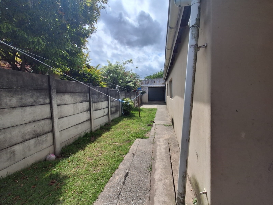 To Let 3 Bedroom Property for Rent in Chiselhurst Eastern Cape